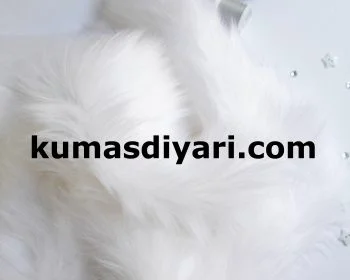 Beyaz peluş kumaş
