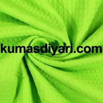Fıstık yeşili renkte pike kumaş