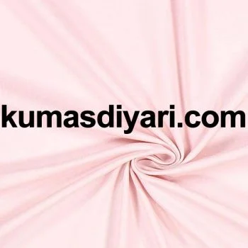Pudra pembe renkteki yumuşak penye kumaş