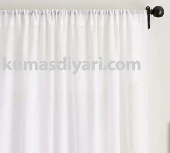 Perde 3 perdelik kumaş ile şık ve fonksiyonel pencere dekorasyonu.