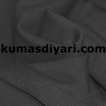 Derin yeşil renkli iki iplik kumaş