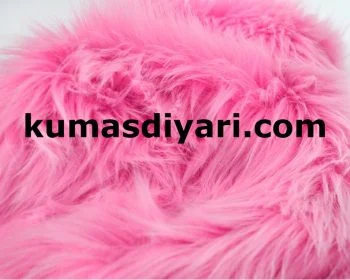 Yumuşak pembe peluş kumaş metre ile satılır