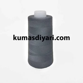 Koyu gri iplik