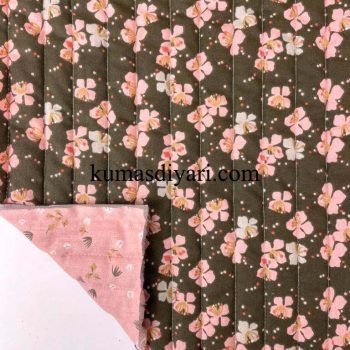 çiçek desenli kapitone kumaş kumasdiyari.com görseli
