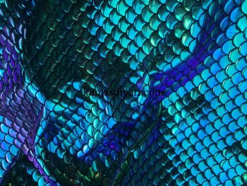 mavi yeşil balık pullu hologram kumaş kumasdiyari.com görseli