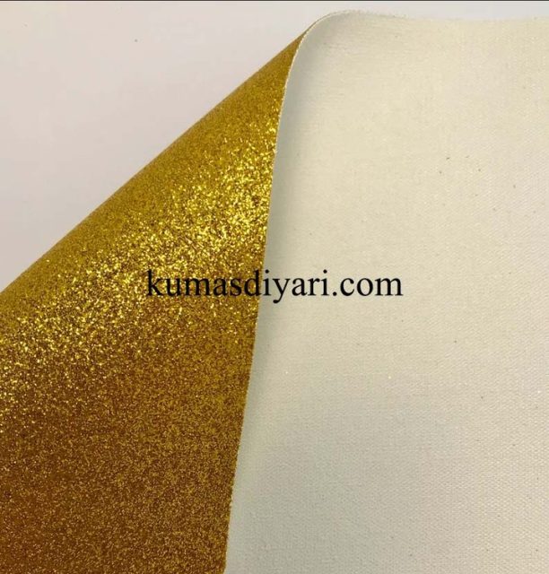 Altın simli araç kaplama kumaşı
#kumaş #kumaşçı #kumaşmağazası #fabric #kumaşçeşitleri #dikiş #dikişkursu #fasondikim #tekstilimalat #fabricstore #fashion #tekstil #fabrics #тканей #stoff #قماش #tissu #tela #tessuto #kumasdiyaricom